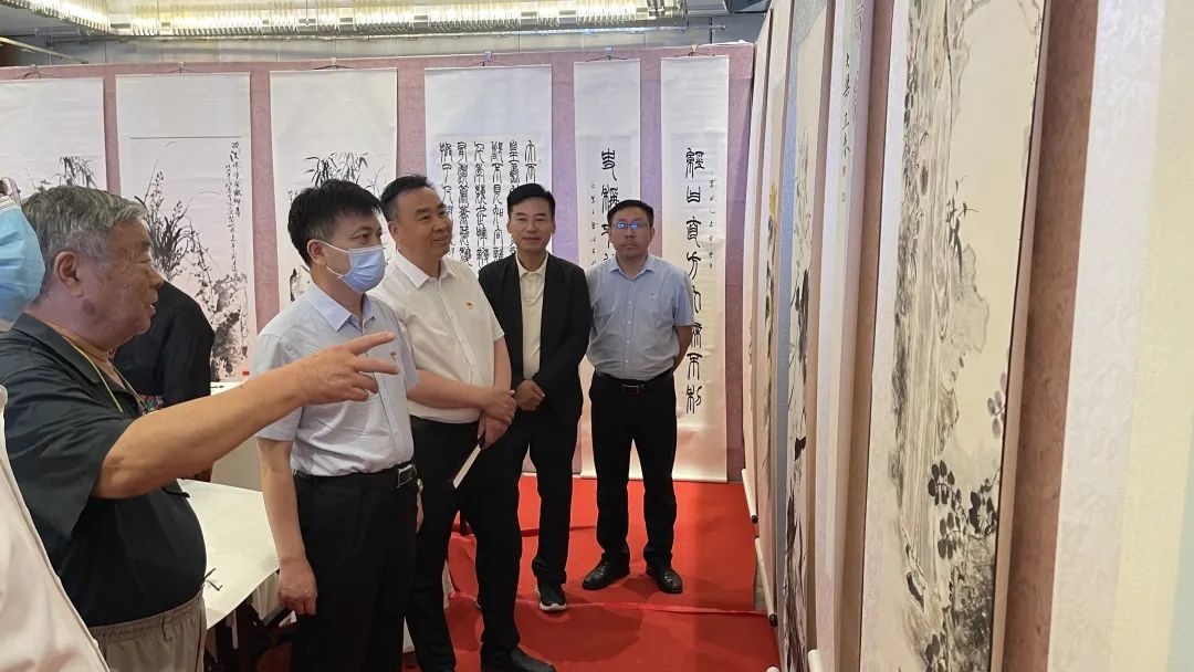 1656895227735907.jpg 1656895227735907.jpg